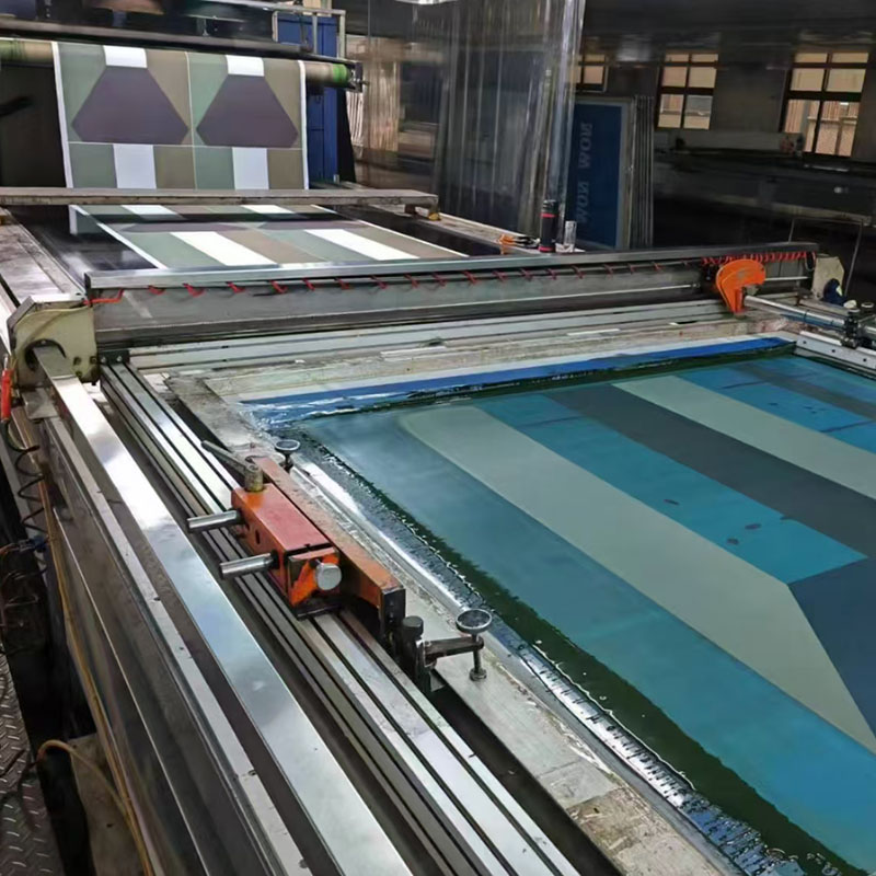 Kuwait flag 05-Gahumi Costom Flags.jpg